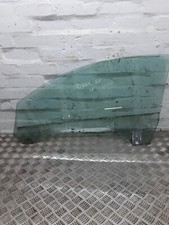 MERCEDES E Klasse C207 Vordere Rechte Türscheibe 2011 MERCEDES E Klasse C207 Vordere Rechte Türscheibe 2011