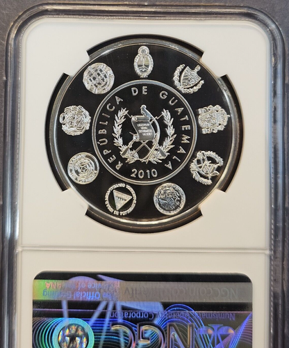 2010 GUATEMALA SILVER 1 QUETZAL PILLAR DESIGN NGC PF 70 ULTRA CAMEO RARE POP 1 - Picture 2 of 3