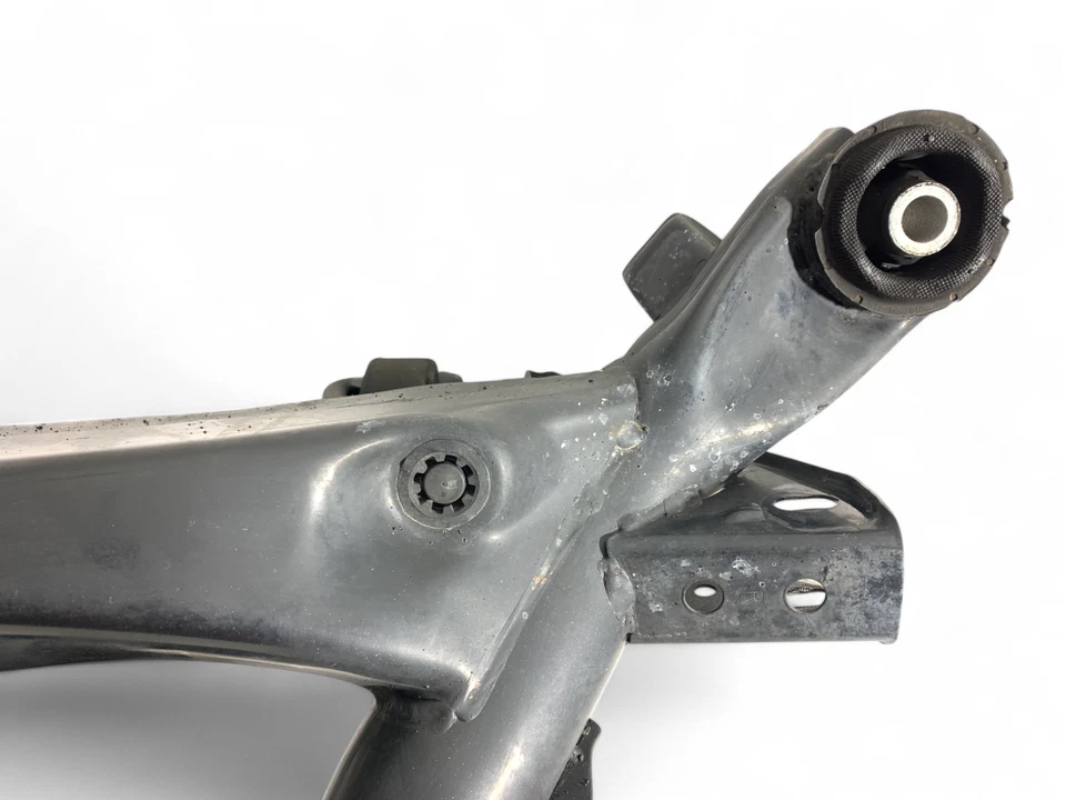 Lexus IS300 2001-2005 subchasis trasero travesaño suspensión cuna 898 #A61 Foto 4 de 4