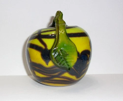 Fenton Glass Dave Fetty Hanging Hearts Gold Brown Green Handblown Apple Figurine