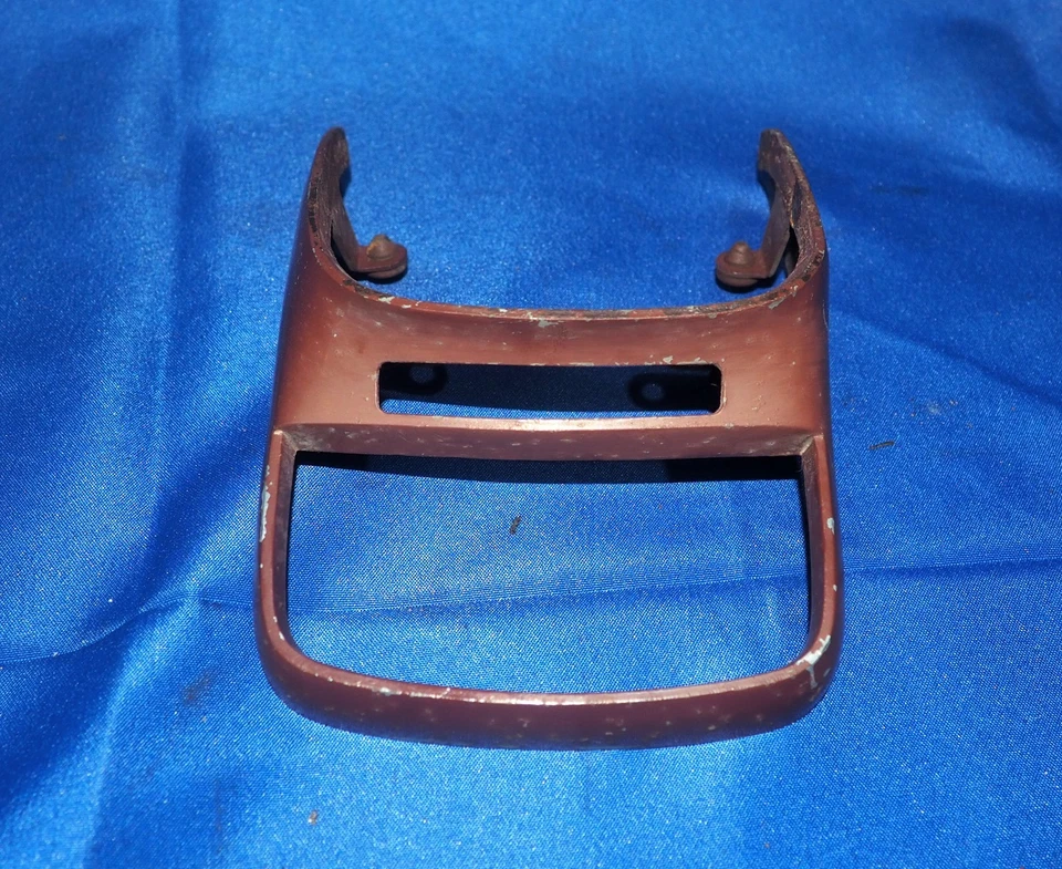 1953 Cadillac Series 62 painel medidor cluster odômetro acabamento surround moldura fabricante de equipamento original - Imagem 3 de 4