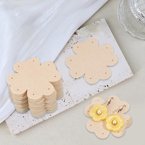 Jewelry Protections Pads Suitable for Travel Protects Earrings and Necklaces - Picture 4 of 8