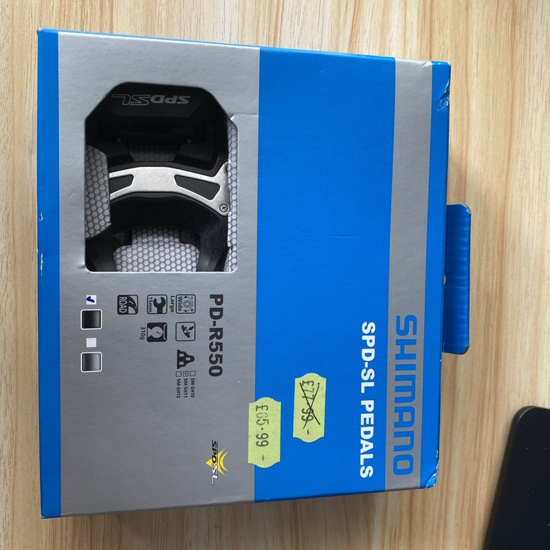 Shimano PD-R550 SPD-SL Road Bike Pedals. Brand New In Box