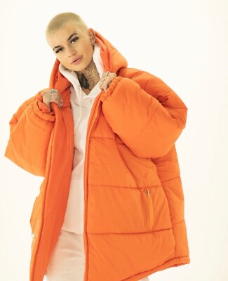 Women’s Oversized Hooded Puffer Jacket In Orange