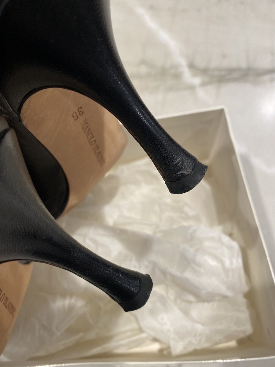 Manolo Blahnik Sz 36 Classic Black Leather Pointed Toe Pumps