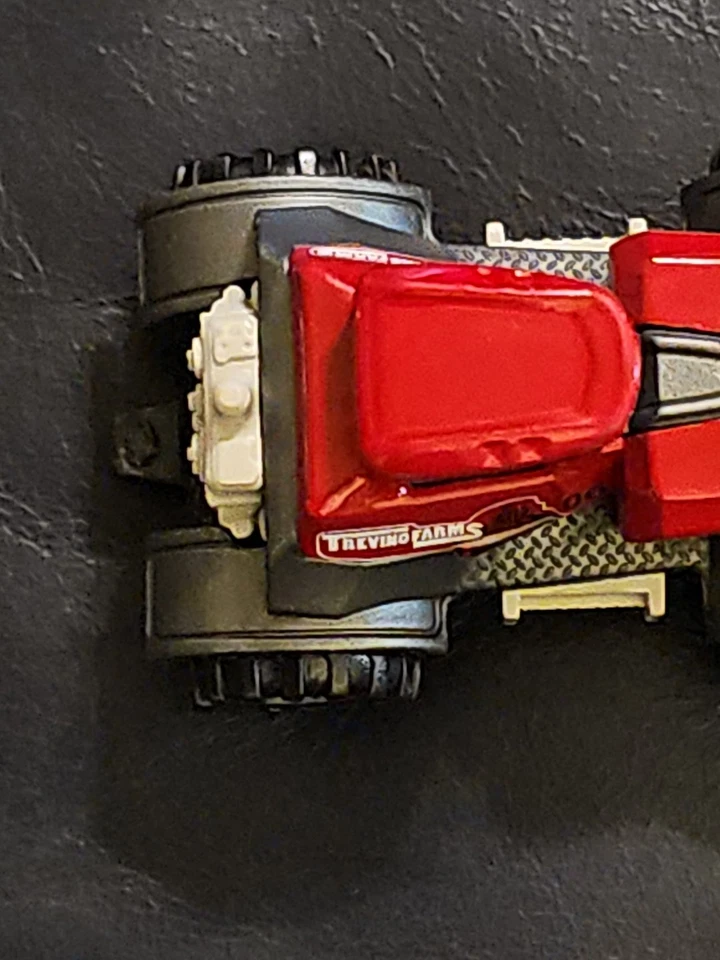 2015 Matchbox Red Tractor Die Cast - 2.5 In, 1 In - Image 3 of 4