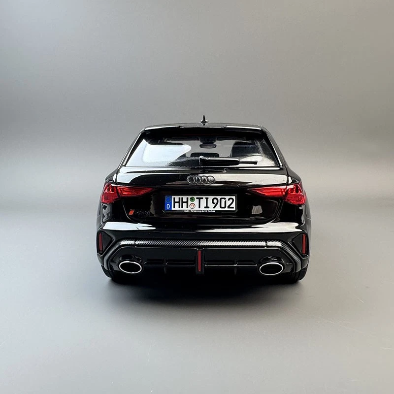 NOREV 1:18 Audi RS3 2025 AUDI A3 Alloy Car Model Collection - Image 4 of 4