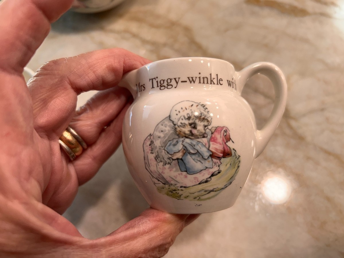 1980s Wedgwood Beatrix Potter Mrs Tiggy-Winkle Children's Tea Set