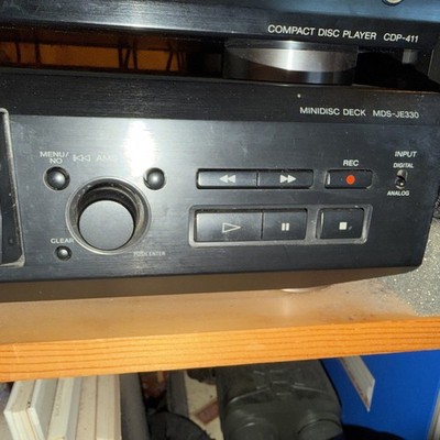 Sony HiFi Minidisc Deck MDS-JE330, guter Zustand mit Fernbedienung.