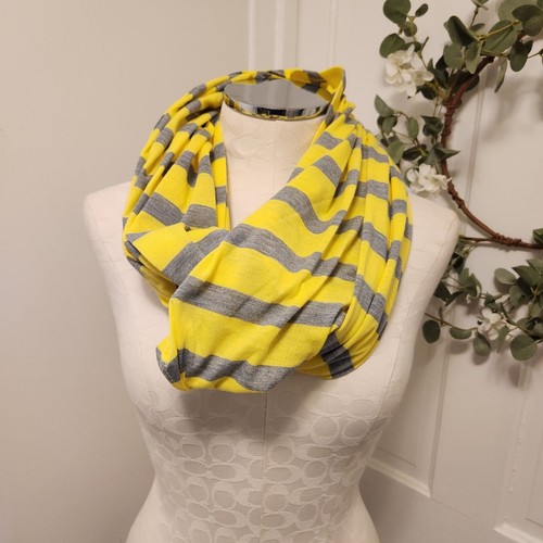 Nursing Happens Infinity Breastfeeding Scarf Yellow Gray