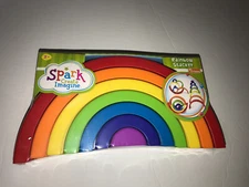 SPARK, CREATE, IMAGINE RAINBOW STACKER BUILDING TOY (7 pieces )