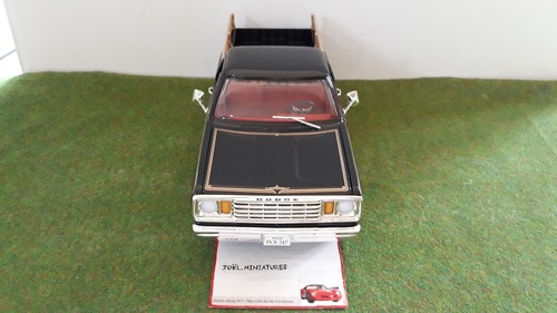 DODGE WARLOCK 1978 ADVENTURER 150 PICK UP TRUCK noir o 1/18 AMERICAN MUSCLE ERTL - Imagen 5 de 8