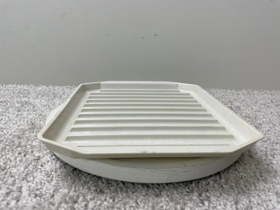 Nordic Ware Compact Bacon Rack Durable High Density Plastic Made in USA White - Изображение 3 из 4