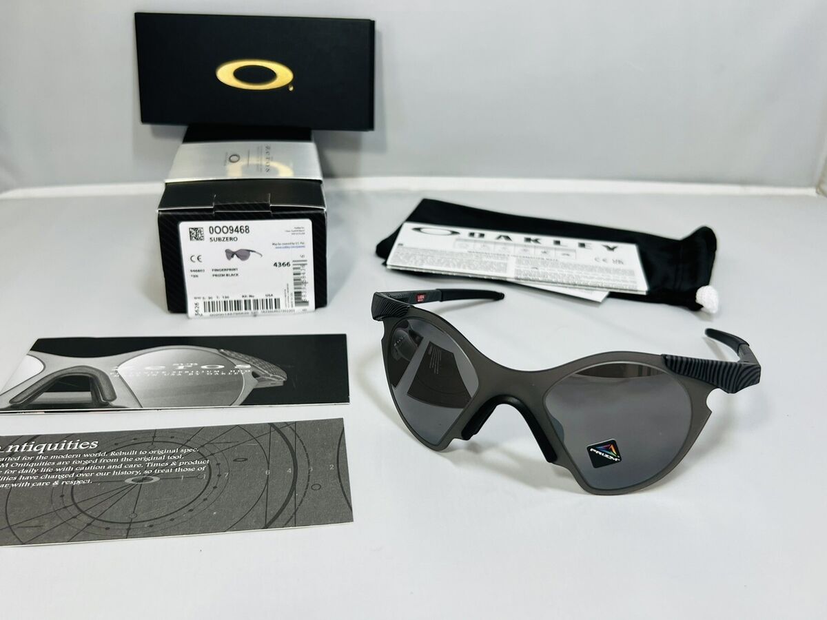 New Oakley OG Subzero Sunglasses Fingerprint Frame - Prizm New Oakley OG Subzero Sunglasses Fingerprint Frame - Prizm