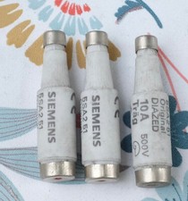 3x Siemens 5SA251 Fusible de type DIAZED E16, 10A, gL 500V. Lot de 3