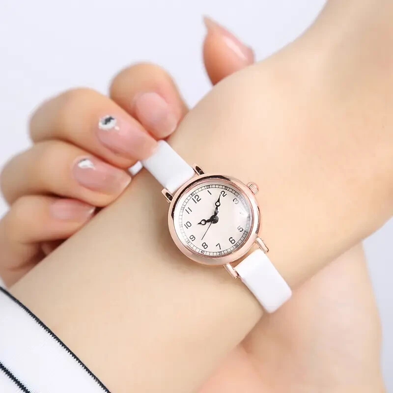Women Vintage Inspired Quartz Watch white Pu Leather Strap Analog