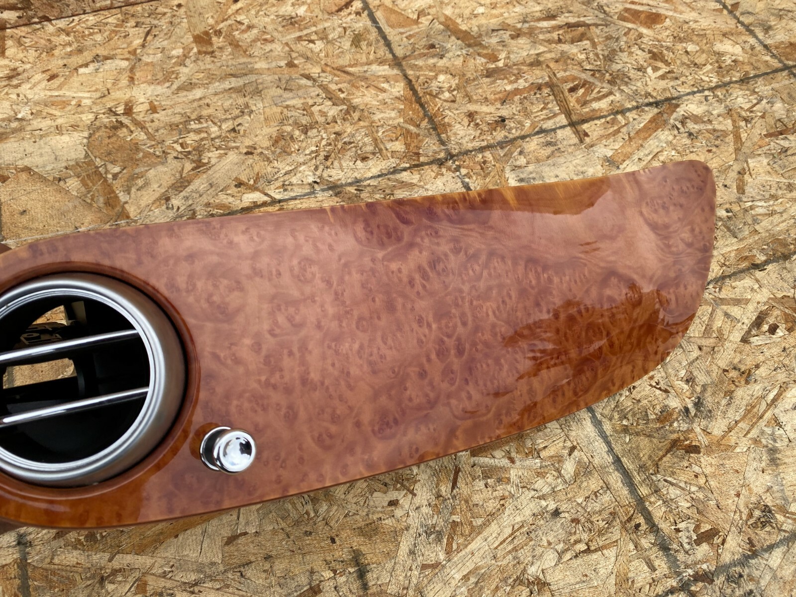 Bentley Continental GT 2004-2010 Air vent
