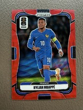 Top Kylian Mbappé Cards to Kickstart Your Collection 16