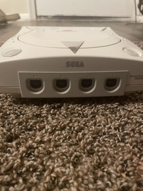 SEGA Dreamcast Home Console - Tested and working model HKT-3020