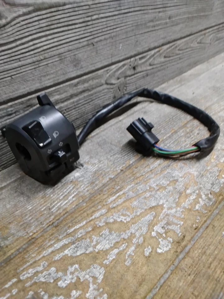 Interruptor de señal de giro del faro controles izquierdo Ducati Monster S2R 800 2007 05-08 Foto 2 de 4