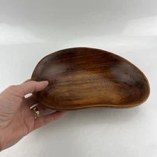 Vintage MCM Signed Blair Hawaii KOA Wood Bowl 8” x  5”