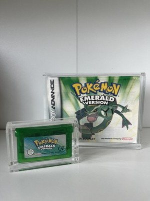 Pokemon Emerald Authentic GBACartridge + Booklet + 2 cases / Dry Battery