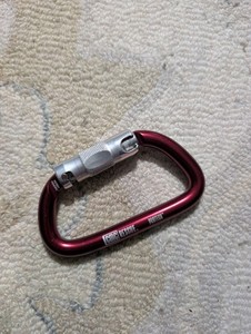 CMC Rescue Twist Lock Carabiners NFPA 1983 06ED MBS Kn 31