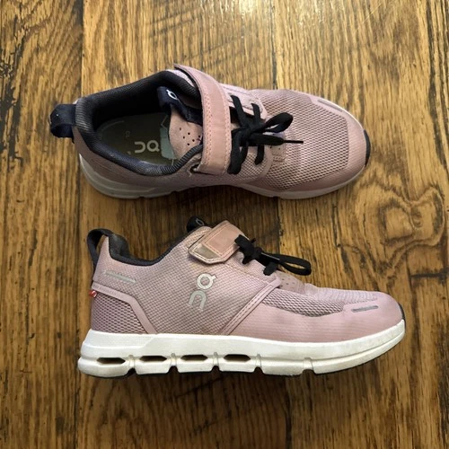 On Cloud Play Running Sneakers Pink Zephyr / White Little Kids Girls Size 13k