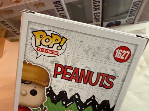 Funko Pop Navidad Peanuts Charlie Brown - Imagen 7 de 12