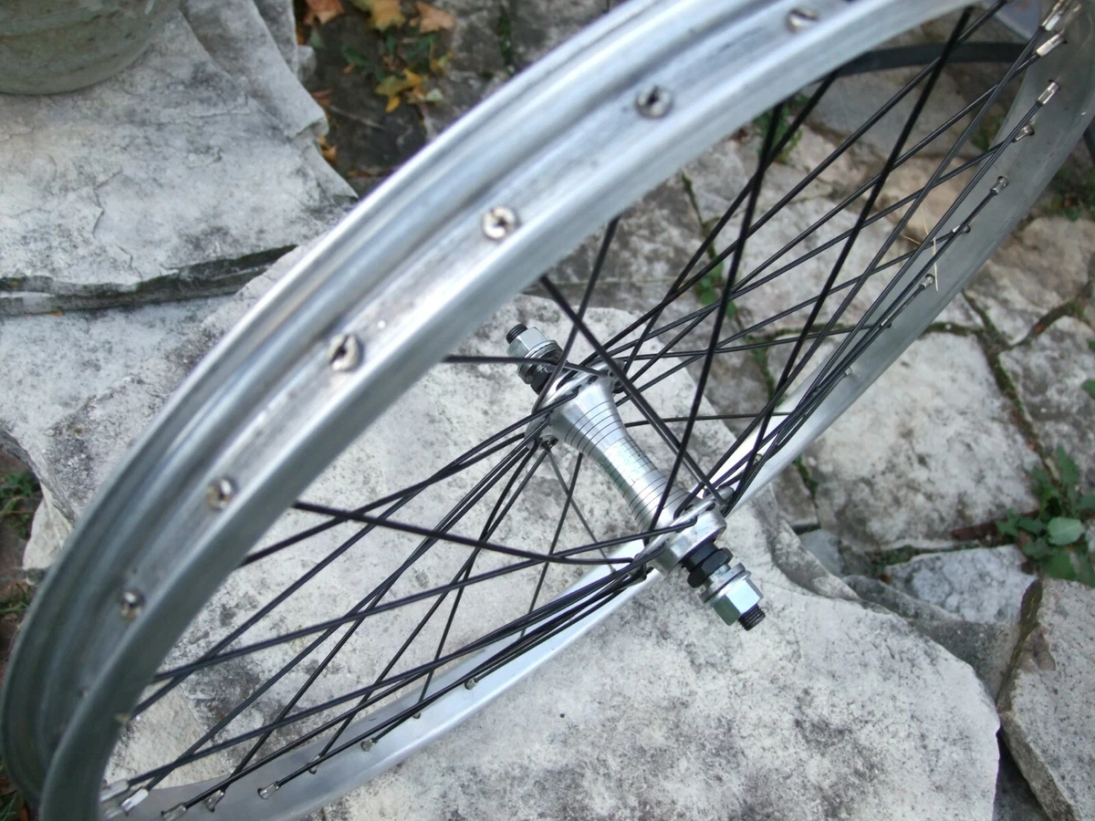 Old bicycle wheels for sale sales
