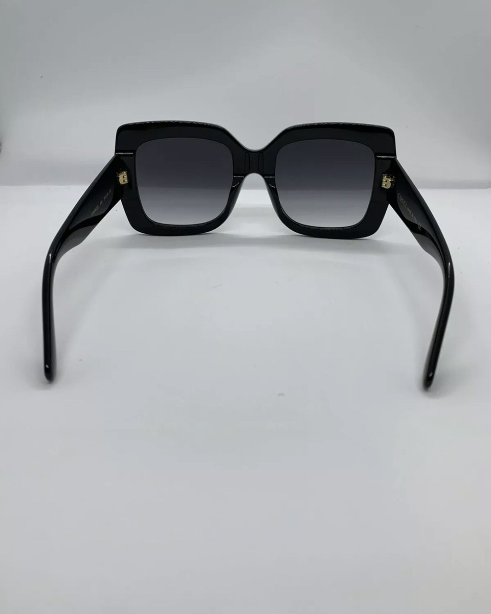 Gucci GG0053S Black / Grey Lens Square Women Oversized Gucci GG0053S Black / Grey Lens Square Women Oversized