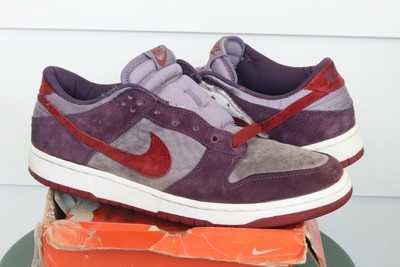 dunk low plum 2001