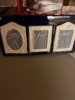 NIB Fairfield Silver Plated Photo Frames Rectangle-Set of 3