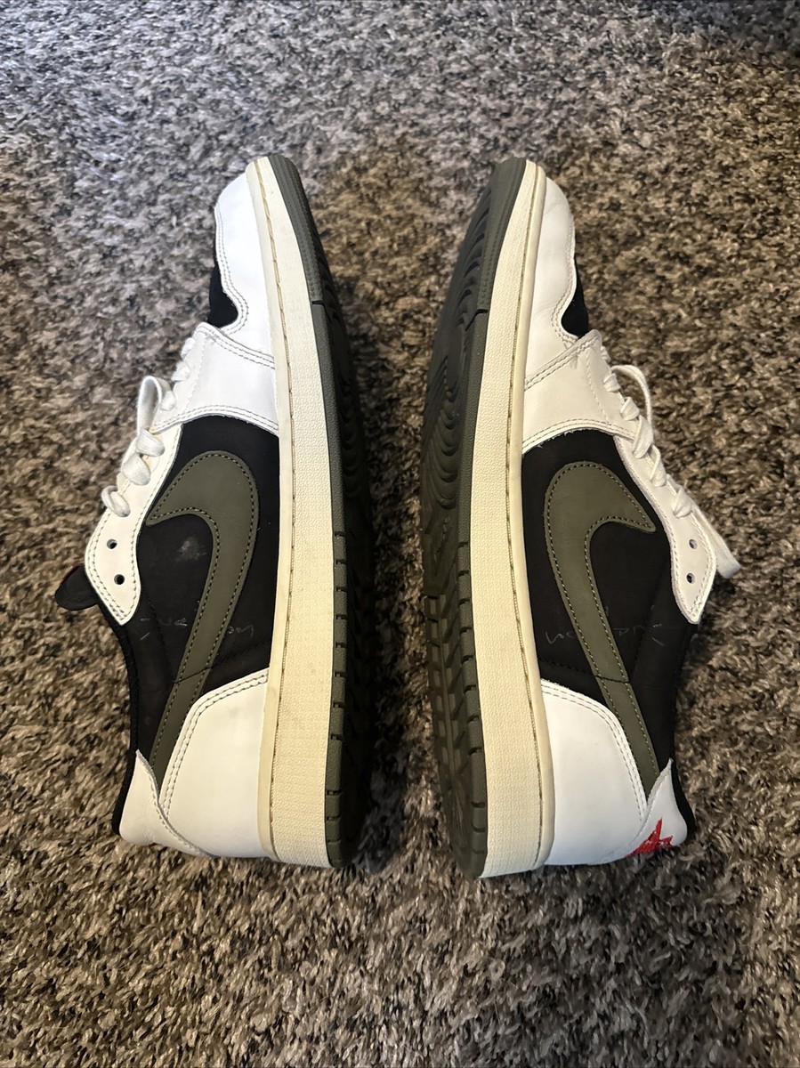 Size 13.5 - Jordan 1 Retro OG x Travis Scott Low Olive W 12 Size 13.5 - Jordan 1 Retro OG x Travis Scott Low Olive W 12