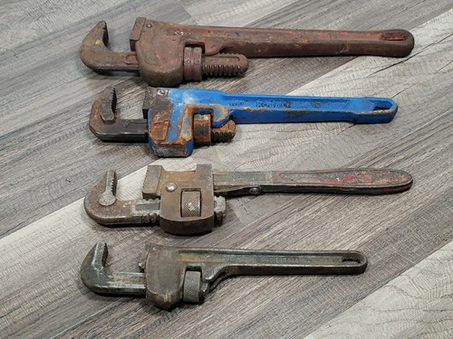 Lot of (4) Vintage pipe wrenches. Ridgid 12"&8", kobalt 10", Dunlap 10" - Picture 12 of 16