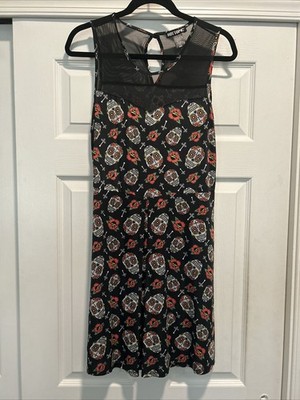 Women s Hot Topic Skull   Dress Size Medium