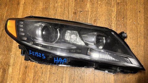 2013-2017 Volkswagen CC  Right Passenger Hid Xenon AFS Headlight OEM Tested