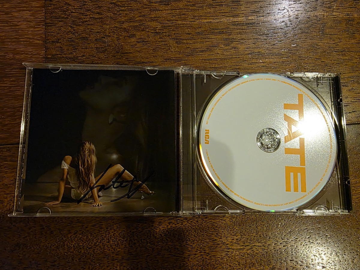 2025 TATE MCRAE SO CLOSE TO WHAT CD AUTOGRAPHED ONLINE