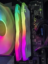 TEAMGROUP T-Force Delta RGB 32GB 2x16GB DDR5-6400 RAM FF4D516G6400HC40BBK