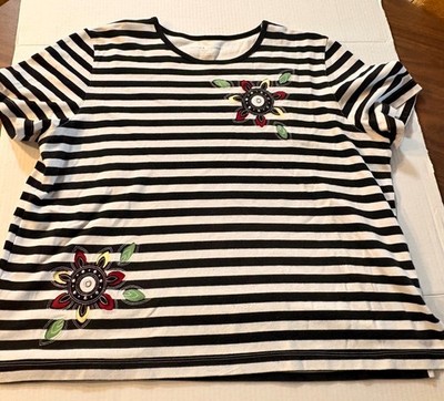 Alfred Dunner Upscale tee. High quality fabric, beautiful detailing. P-XL 