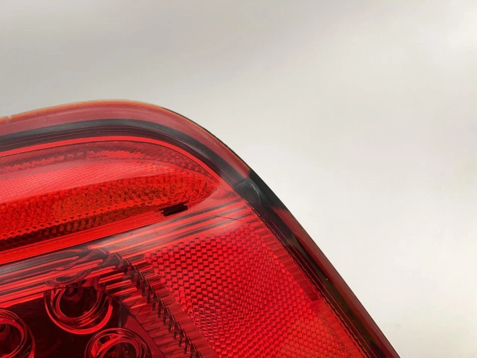 Luz trasera derecha Nissan Murano 2006-2007 3,5 L AWD -SL- 42600 Foto 4 de 4