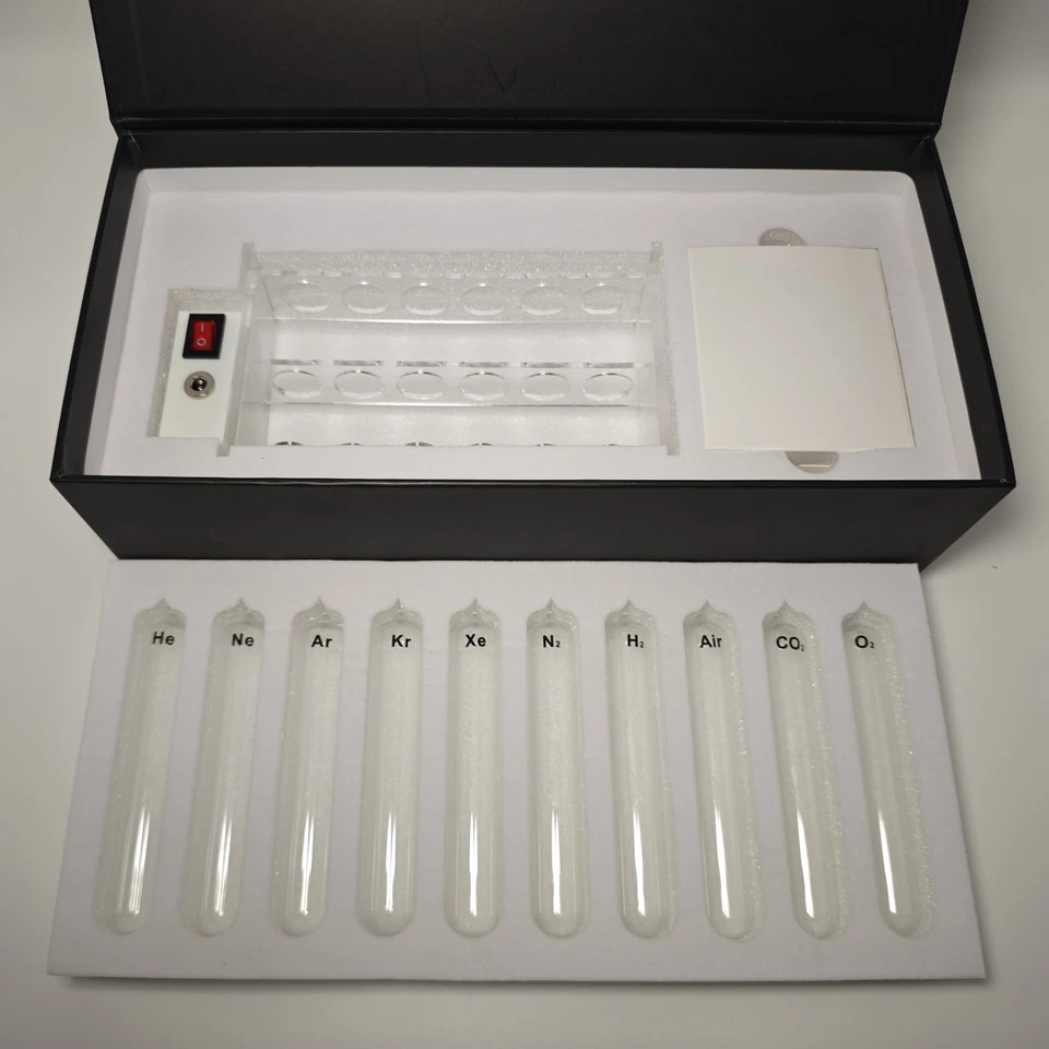 Lumora - The Ultimate Gas Element Collection & Glowing Display - Image 2 of 4