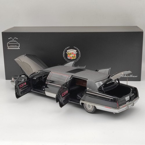 GM 1:18 Fleetwood Long Wheelbase Diecast Model Car Collection - Picture 3 of 13