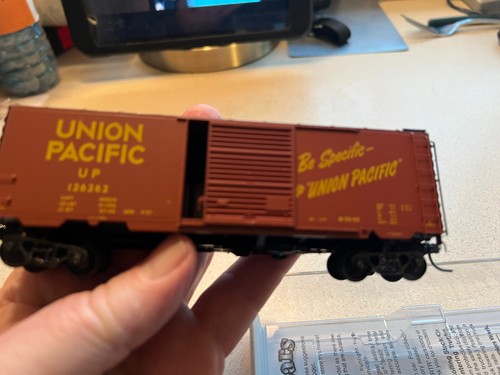 HO Kadee 5282 40' PS-1 Boxcar 8' Door Union Pacific # 126262 Custom. OB - Picture 6 of 16