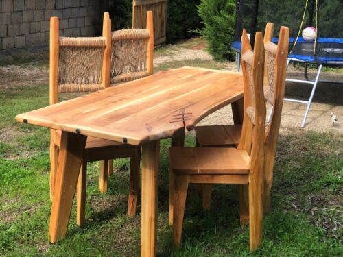 Tisch mit Stühlen aus Kirschholz Handmade - Bild 1 von 4