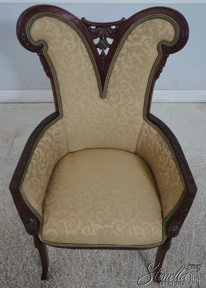 L68669: Par de sillas vintage francesas estilo Luis XVI Foto 2 de 4