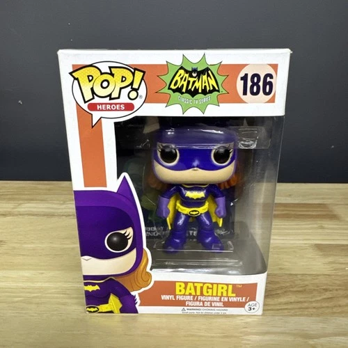 Funko Pop! Vinyl: DC Universe - Batgirl #186 with soft case