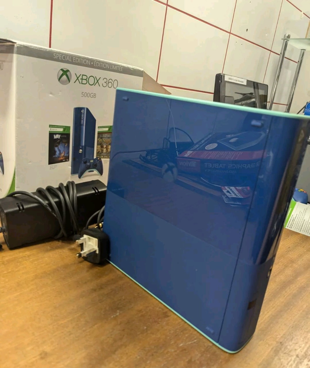 Xbox 360 E Special Edition | 500GB | With Controller + Boxed | (B Grade) image 5