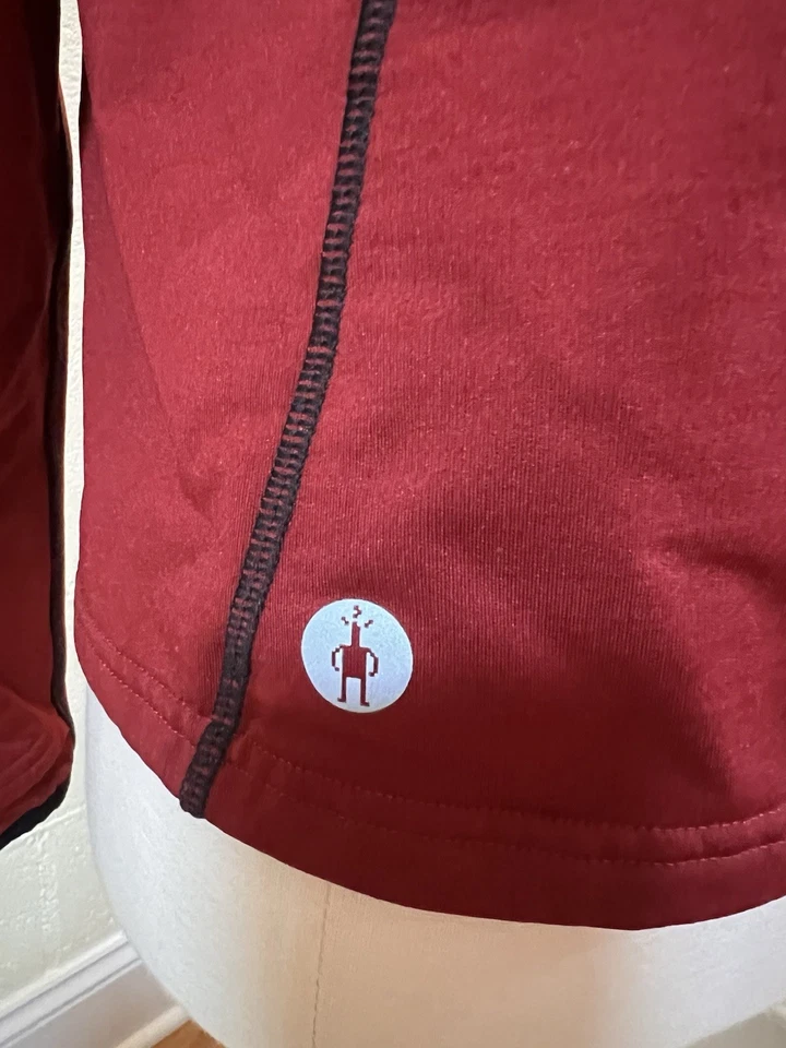 Smartwool Mujer Vellón Activo 1/2 Cremallera en Rojo (Grosella) Talla Mediana Venta al por menor $160 Foto 3 de 4