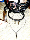 VINTAGE SILVERTONE SMALL ARROW PENDANT NECKLACE/BANGLE BRACELETS/EARRINGS SET — photo 6